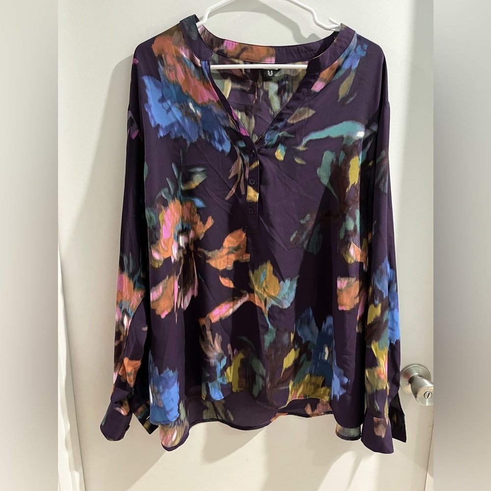 Nicole Miller Purple Floral Henley Blouse, size 3X